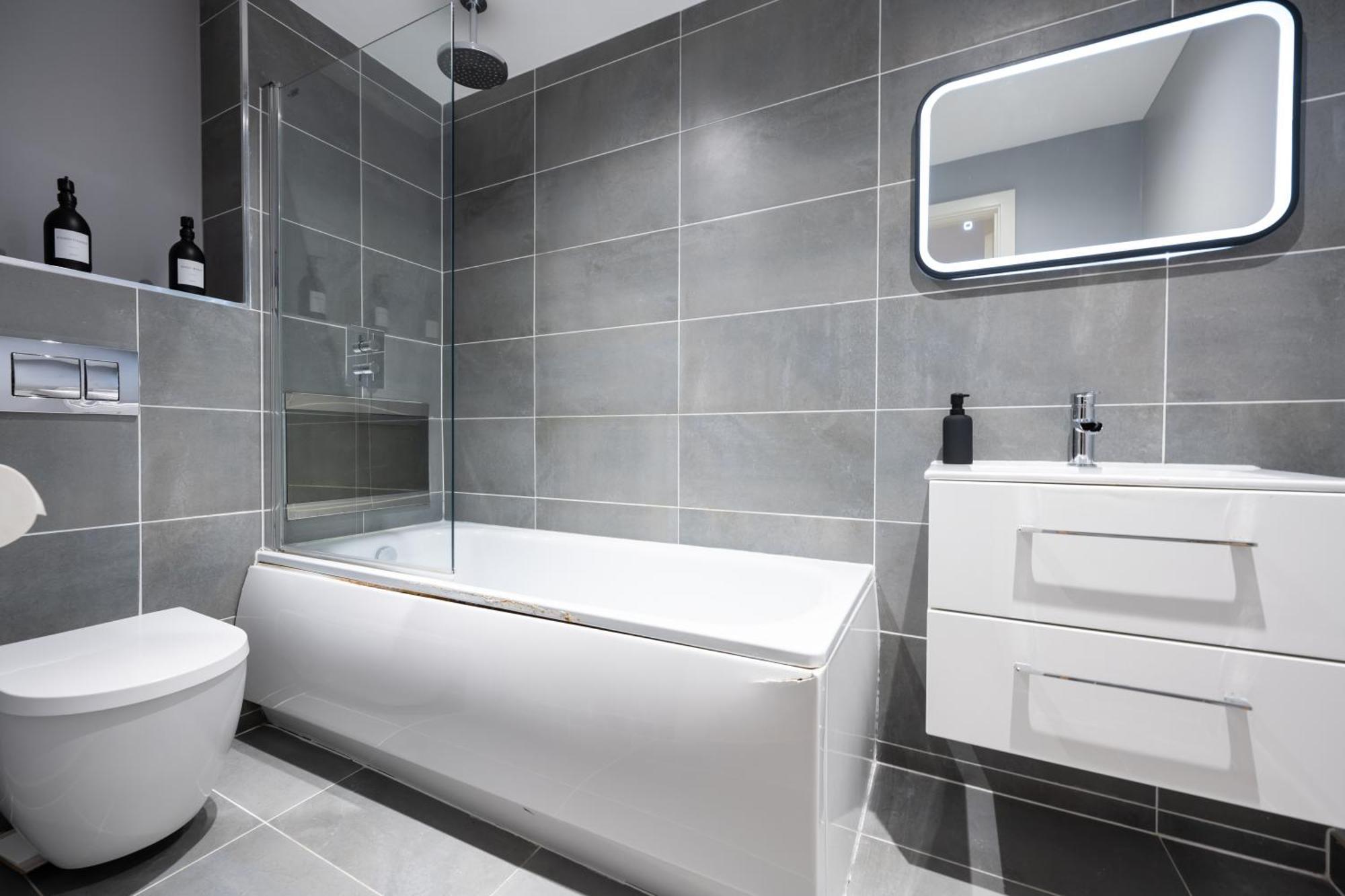 Luxury Apartment By Ocean Village Marina Southampton Dış mekan fotoğraf